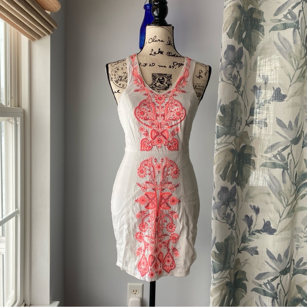 Free People Embroidered Boho Preppy Summer Sun Dress XS Resort Vacation